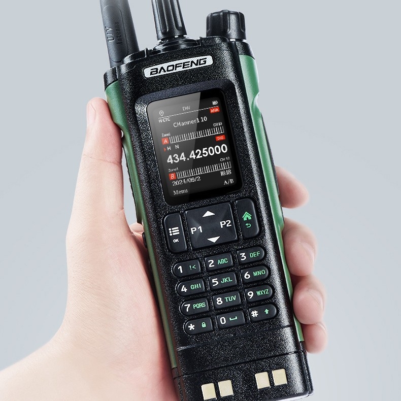 Baofeng DM-32UV DMR ručna radio s GPS/APRS, 10W izlazna snaga, frekvencijski raspon 136-174/400-520 MHz, 2500 mAh baterija, zaslon