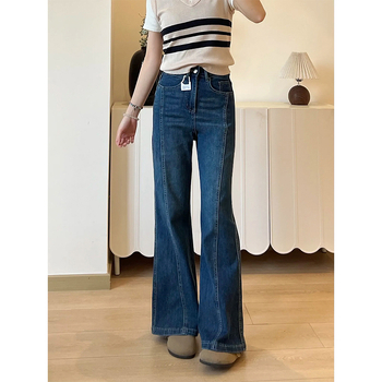 Дънки от деним с разширяващи се крачоли, еластични, силует круша, средна дължина