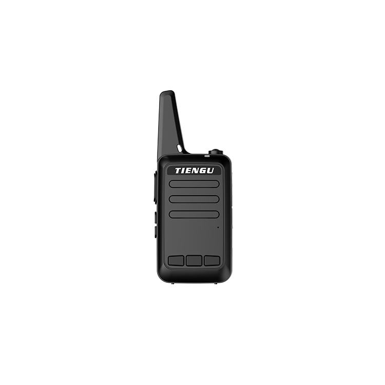 TIENGU 580 prijenosni radio, 400-470 MHz, 5W, 16 kanala, domet 1,5-3 km, litijska baterija