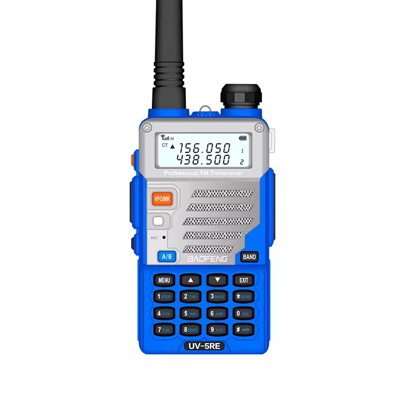 Baofeng UV-5RE radio portabil cu două benzi, domeniu 5–10 km, baterie Li-ion 5000 mAh, rezistent la praf