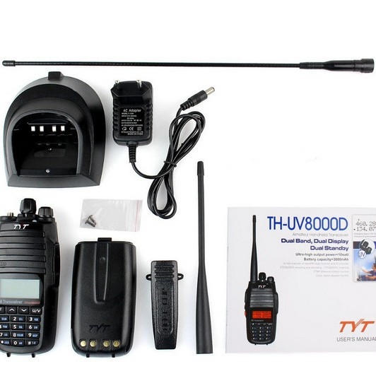 TYT TH-UV8000D двубандова ръчна радиостанция с дисплей, 10W изходна мощност, 128 канала, диапазон 5–10 км, Li-ion батерия 3800 mAh