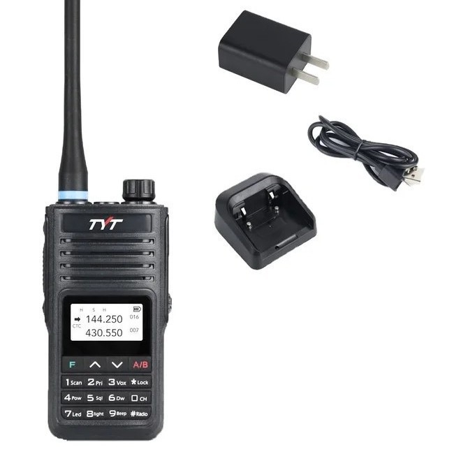 Walkie-Talkie IP68 vodootporan, USB-C priključak, dvoband, 199 kanala, doseg 5–10 km