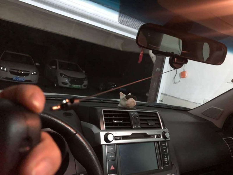Držač mikrofona za automobil s izvlačivim užetom, automatsko vraćanje, protuklizni, model 8900 (Brend: yintalk; Kompatibilnost: 8900)