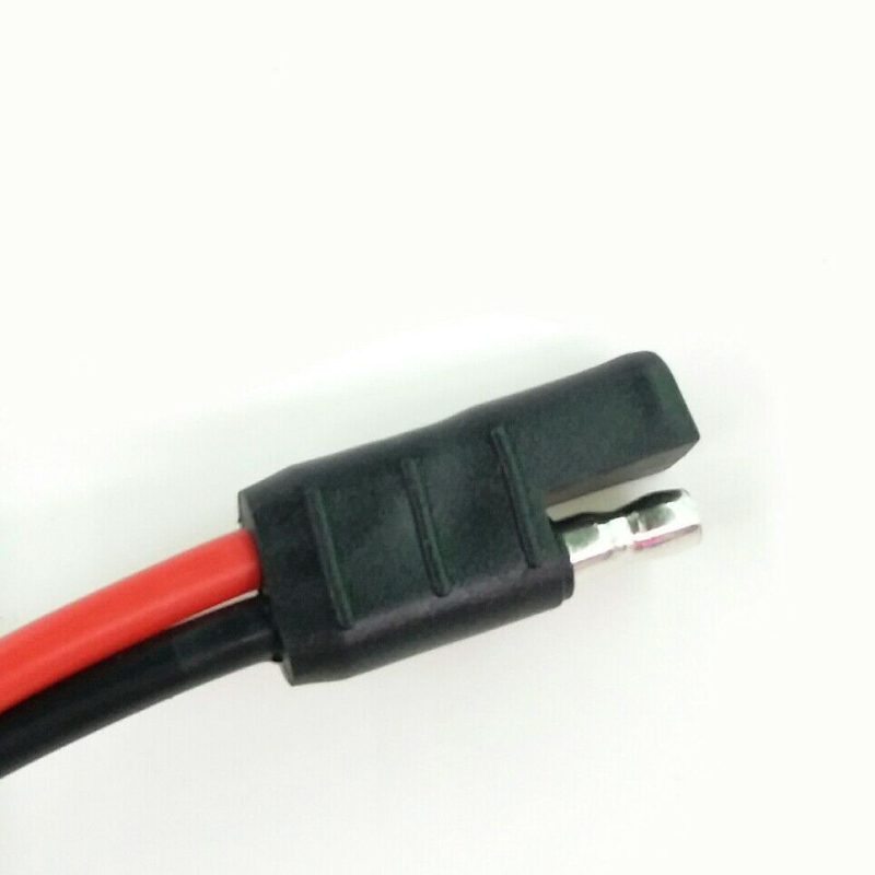 Napajajući kabel za automobilsku radiostanicu 12V, model 1.5GM, zaštita od smetnji (anti-interferencija), bez baterije, domet 1,5–3 km