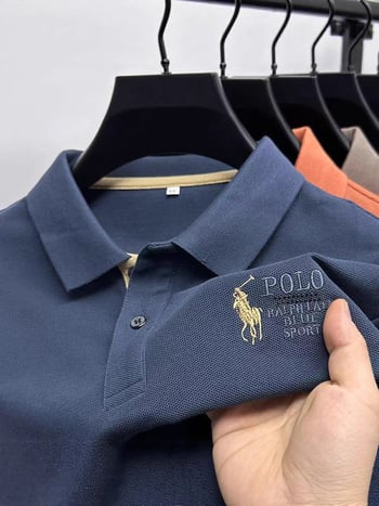 Póló, rövid ujjú, laza szabás, hímzett betűs mintázat, poliészter anyag