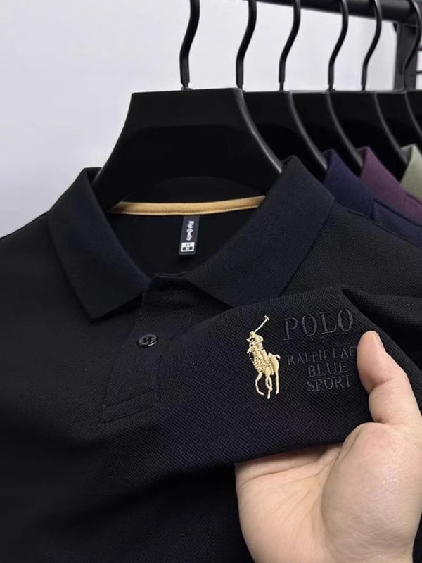 Póló, rövid ujjú, laza szabás, hímzett betűs mintázat, poliészter anyag