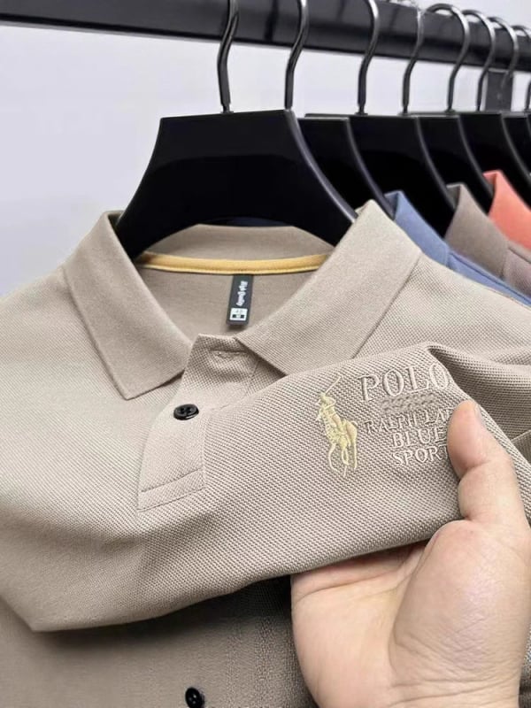 Póló, rövid ujjú, laza szabás, hímzett betűs mintázat, poliészter anyag