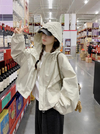 Дамско късо палто с качулка, цип, свободна кройка, средна дължина, нейлон и 50–70% полиестер