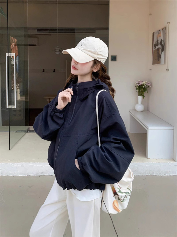 Дамско късо палто с качулка, цип, свободна кройка, средна дължина, нейлон и 50–70% полиестер