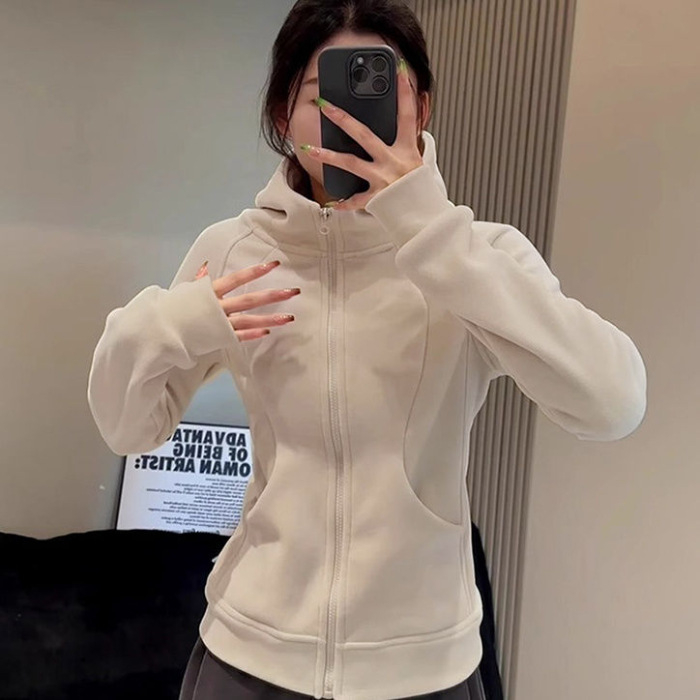 Дамско качулково двустранно поларено късо яке, слим кройка, цип, висока яка, полиестер