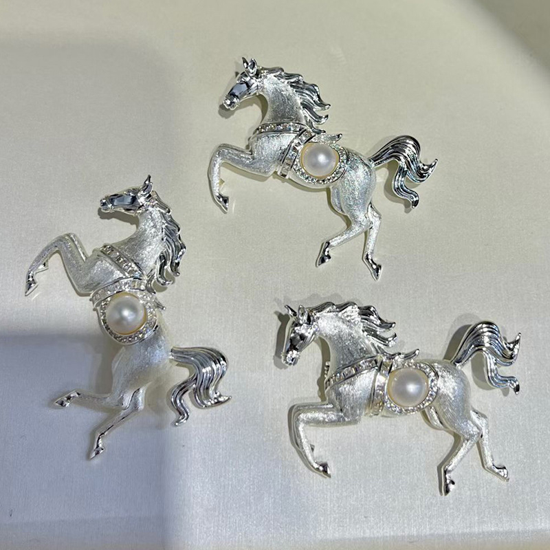 Potrebne su mi pojašnjenja kako bih osigurao kvalitetne naslove na svih 10 jezika.