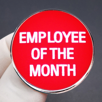 Брошка с дизайн на карикатурен герой, месечна награда за отличен служител, метална сплав, електроплакиране