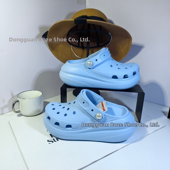 Ženske Crocs‑stile clogove s 5 cm povećanjem visine, EVA potplat, injekcijsko oblikovanje, prozračne, protuklizne