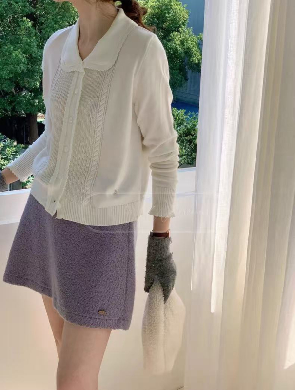 Korejski retro pleteni kardigan s Doll collarom i kontrastnim čipkastim šivanjem, pamukasta pletena tkanina, uski kroj