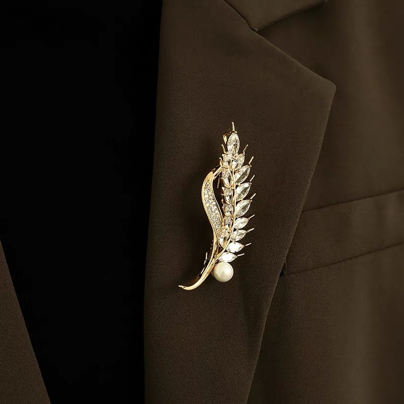 Брошка с циркон, мотив листа, галванично покрита, китайски стил, дамски аксесоар