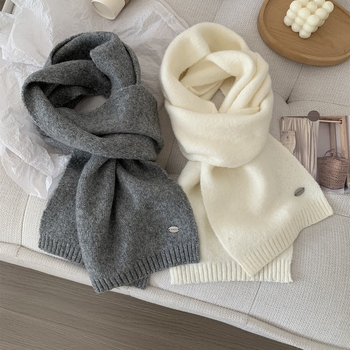 Зимен шал, права тъкан, рециклиран полиестер, държи топло, издание: Зима 2025