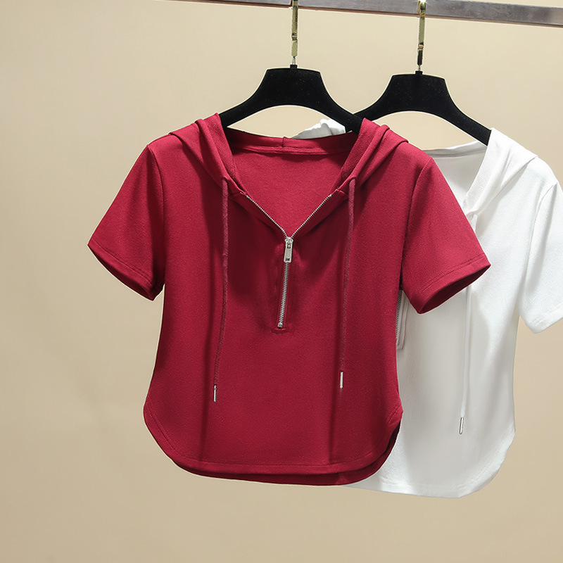 Ženski T-shirt kratkih rukava s kapuljačom i zipom, zakrivljeni donji rub, viskozna tkanina