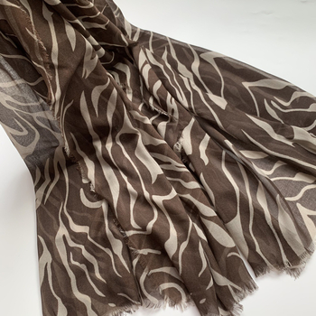 Шал със зебров модел, Modal плат, проста тъкан, зимно топло