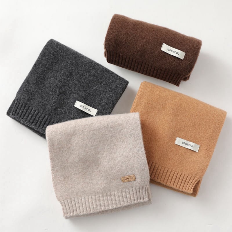 Вълнен шал, плетен с Warp knitting — зимна топлина, стилен и функционален за комутация