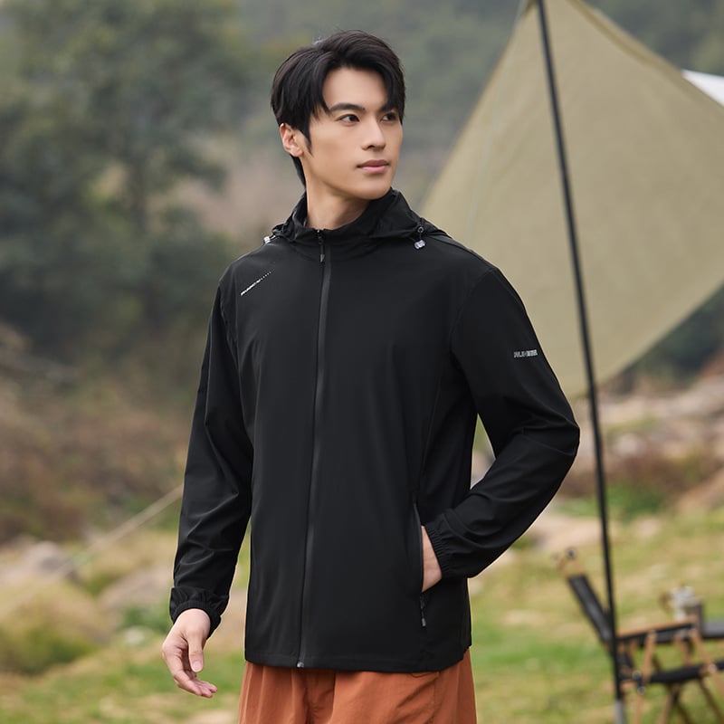 Унисекс нейлоново ветрово яке с UPF50+ слънцезащита, бързосъхнещо и дишащо, с качулка, за дейности на открито.
