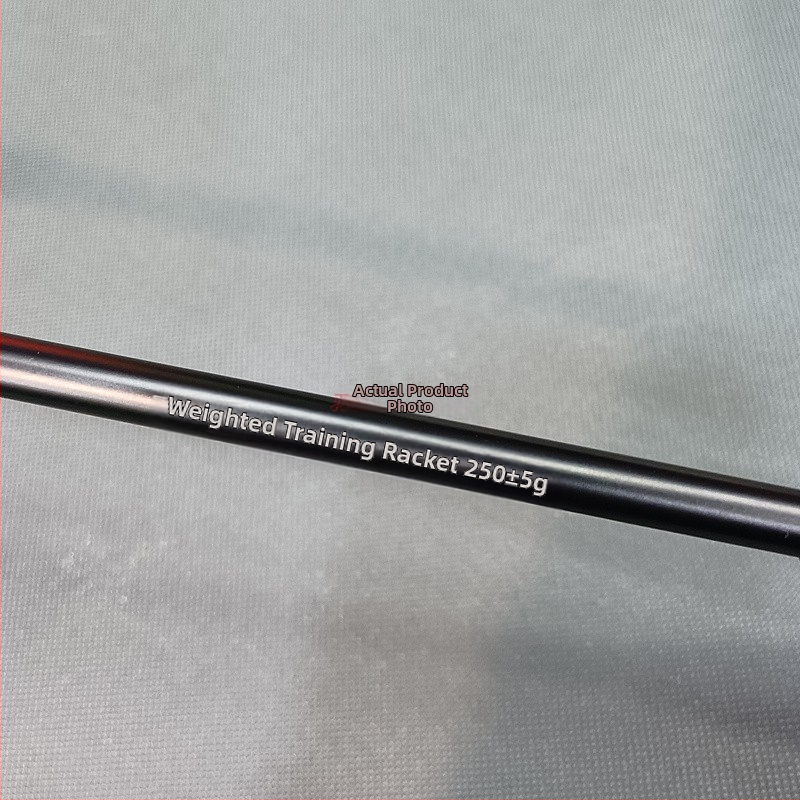 Ракетка за бадминтон с карбонова рамка, тегло 95–100 g, дръжка G3, твърд прът, подходяща за любители до напреднали