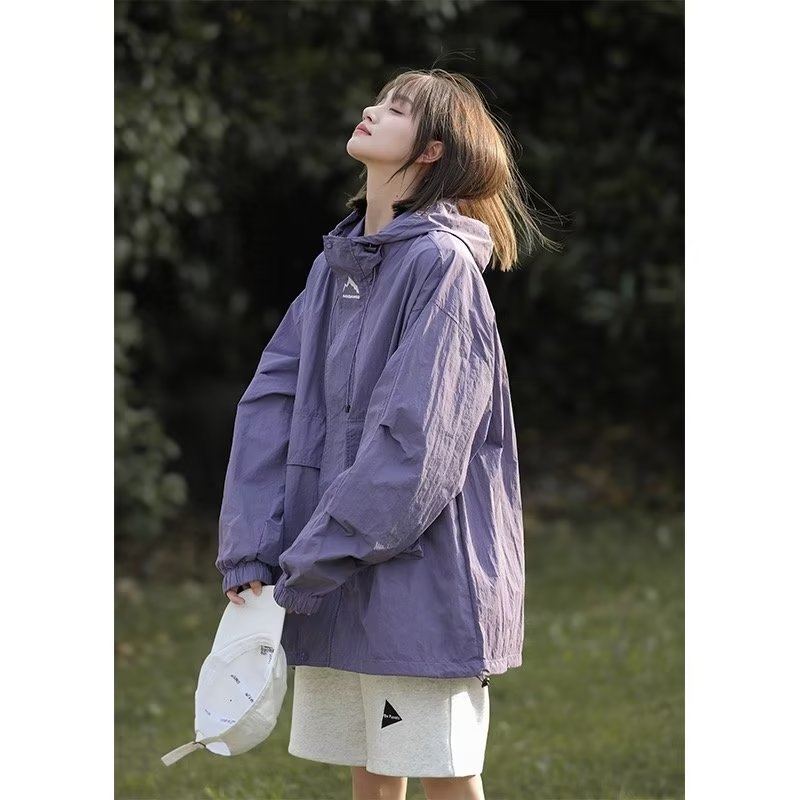 Jakna s kapuljom, zaštita od sunca, lagana, high street stil, 95% poliester, zip zatvarač, trodimenzionalni patch džepovi