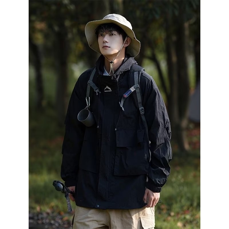 Jakna s kapuljom, zaštita od sunca, lagana, high street stil, 95% poliester, zip zatvarač, trodimenzionalni patch džepovi