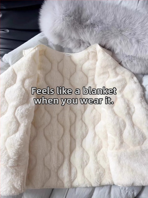 Дамска жилетка с подплата от флис, вълно-смесен материал, V-образно деколте, стандартна дължина, пълнеж от полиестер