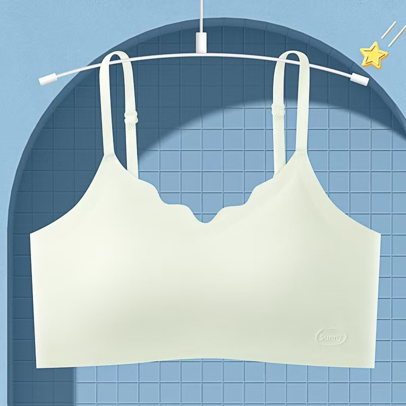 Mladi ženski bezšavni sportski top s fiksnom čašom, trokutasti oblik, tanko pjenasto punjenje, dvostruke naramenice, najlonska Ice-Silk tkanina