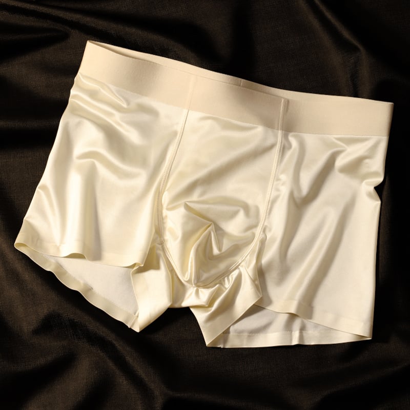 Muške gaćice bez tragova šavova, pleteni Ice Silk materijal, osnovni materijal najlon, srednji pojas, podstava u prepone viskozna 80-90%