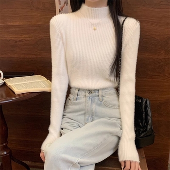 Ženski akrilni džemper s polu-visokim ovratnikom, uski kroj, dugi rukavi, jednofarban