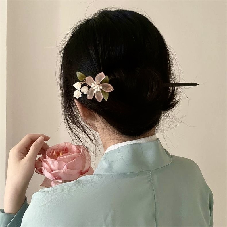 Drvena antička šnala za kosu s motivom magnolije, za updo – pojedinačno pakiranje