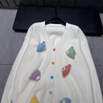 Cardigan s geometrijskim uzorkom, poliester materijal, zip, okrugli izrez, srednja debljina