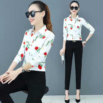 Nyomtatott hosszú ujjú ing, egyenes szabású, poliészter–elasztán keverék, hossz 50-65 cm