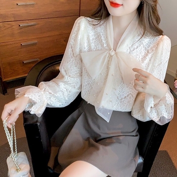 Női bársony masni-díszes csipkés felső gyöngy dekorációval, nyakánál sál-stílusú gallér, rövid ujjú, belső chiffon-ing, 2025 tavasz