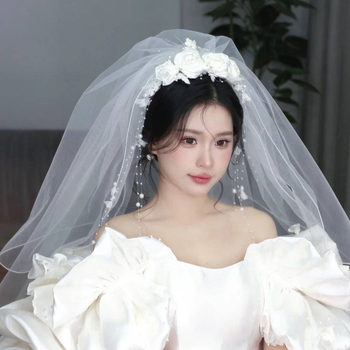 Ukras za glavu s cvjetnim oblikom — jednostavan ženski stil, prilagodba dostupna, jesen 2025