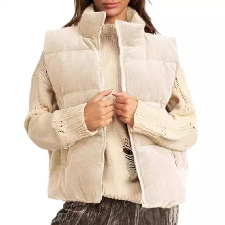 Женска corduroy жилетка със пълнеж от памук, стойкова яка, къс силует, цип отпред, Зима 2023