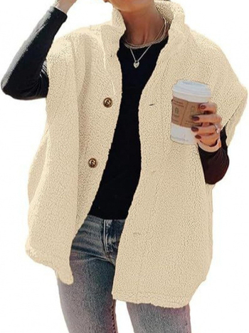 Жилетка-кардиган с ревера – изкуствен пух, средна дължина 65–80 см, свободен силует, едноцветен