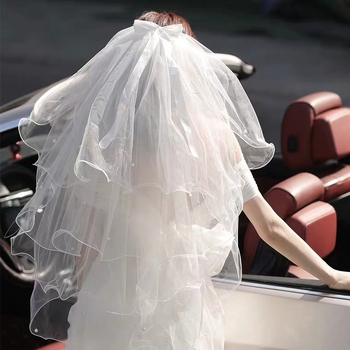 Menyasszonyi fátyol fejfedő gyöngyös masnival, vals stílus, testreszabható