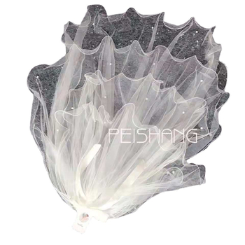 Menyasszonyi fátyol fejfedő gyöngyös masnival, vals stílus, testreszabható