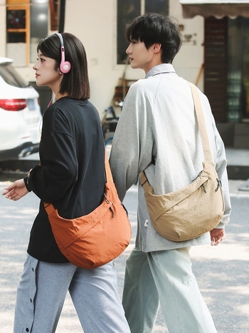 Dawn Energy Dumpling torba – ulični stil, najlon, zatvarač, poliester podstava, jedan remen za rame