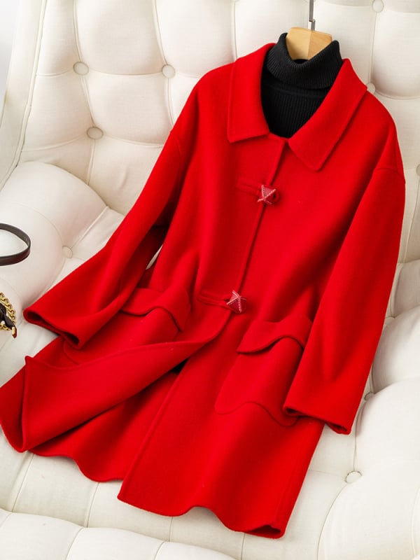 Дамско палто от 95% вълна, А‑образен силует, средна дължина, яка‑кукла, едноредово закопчаване