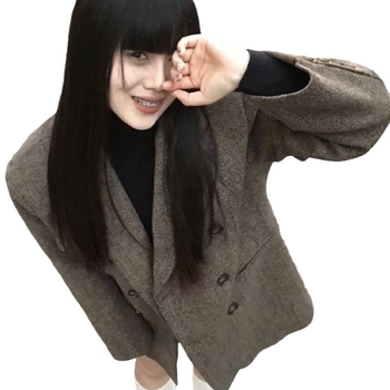 Дамско вълнено палто, средна дебелина, редовна версия, костюмна яка, едноредово закопчаване, дълги ръкави