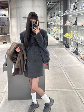 Jakna od poliestera s fleksom podstavom, geometrijskim uzorkom, dvostruko kopčanje, polo ovratnik, dugi rukavi