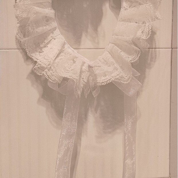 Lolita stil odvojivi ovratnik od čipke s cvjetnom ukrasom za vjenčanicu; Materijal: najlon vlakno; Uzorak: čipka; Širina: 14 cm; Podstava: cijeli najlon; Stil: čipkana mašna