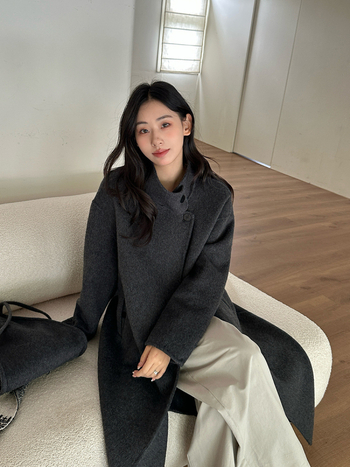 Дамско двустранно вълнено палто — корейски стил, удължена дължина, стояща яка, закопчаване с катарами, вълна 95%+