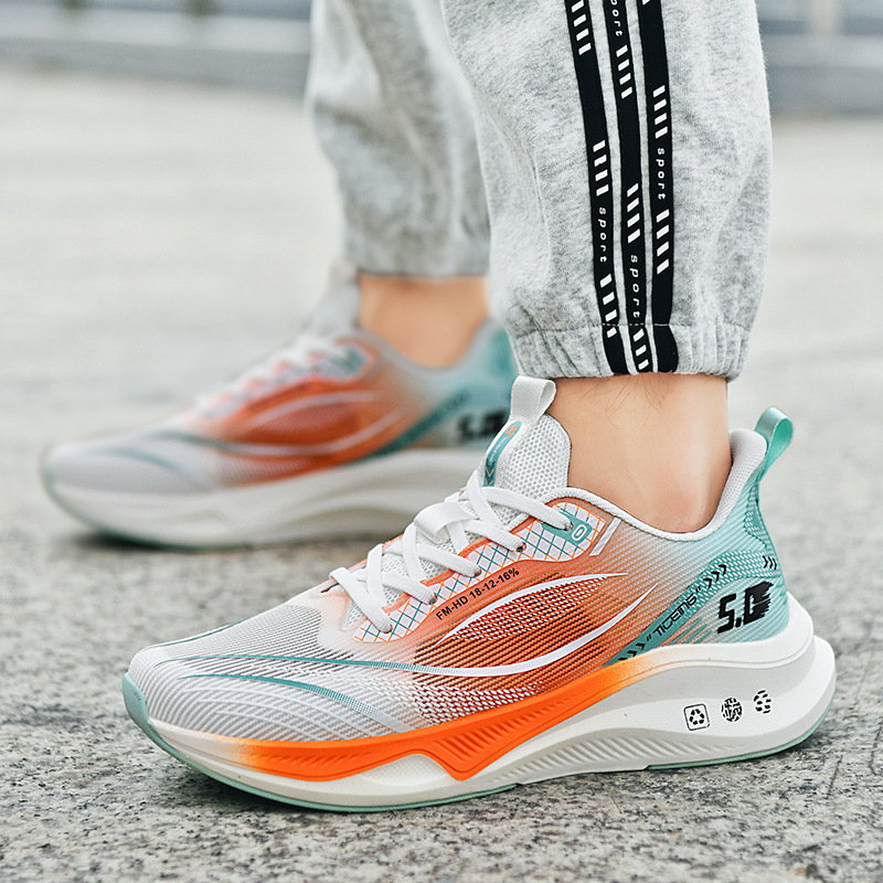 Felnőtt futócipő – lélegző hálós felsőrész, alacsony szár, rugalmas zárószalag, csúszásmentes gumitalp, kerek orr, uniszex