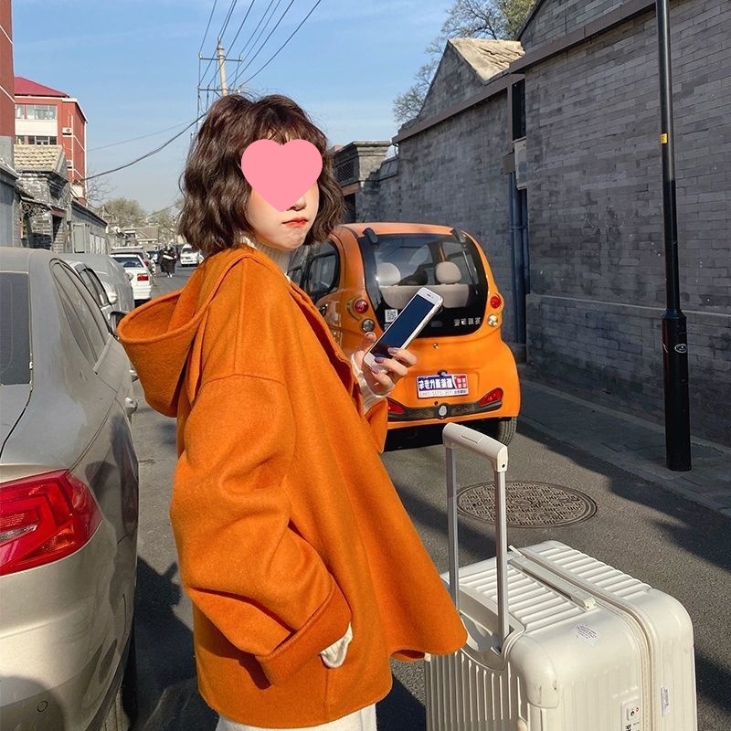 Дамско палто с качулка от Chenille, свободен силует, къс модел, ръкави 5/8