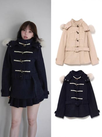 Дамско вълнено палто в японски стил, яка от заешка козина, средна дължина