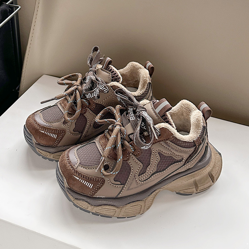 Dječje tenisice u stilu Dad Shoes s flis podstavom, prednje vezivanje, gornji dio od sinteticke kože, gumeni potplat, uzrast 4–16 godina